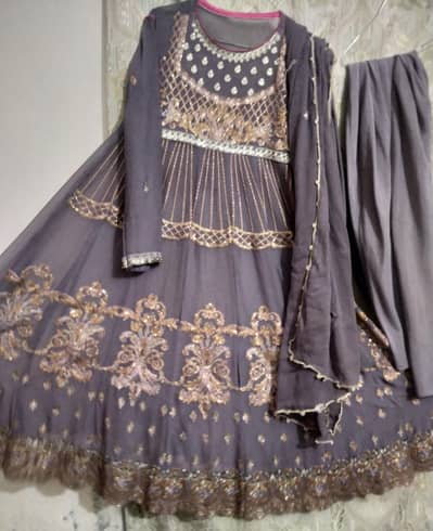 Branded 3pc dresses up to 70% discount,urgent sale