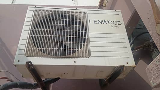 KENWOOD SPLIT AC 1 TON FOR URGENT SALE