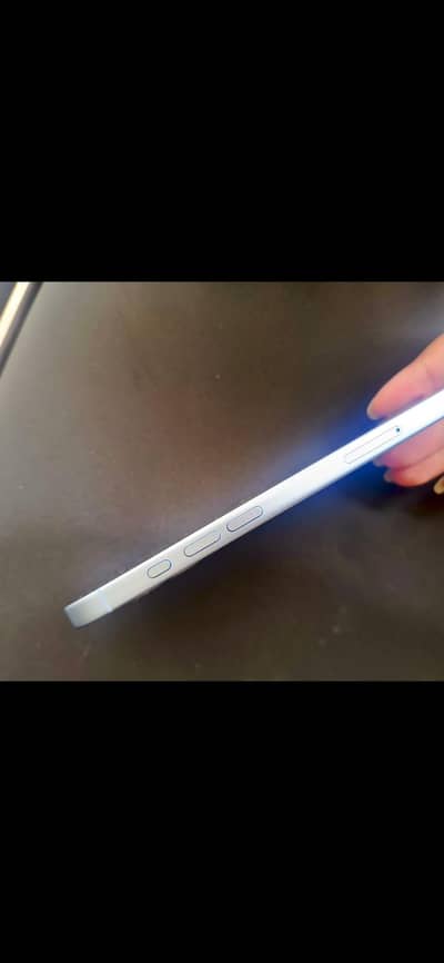 Apple iPhone 17
