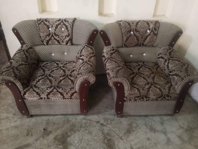 05 Seater Sofa 0
