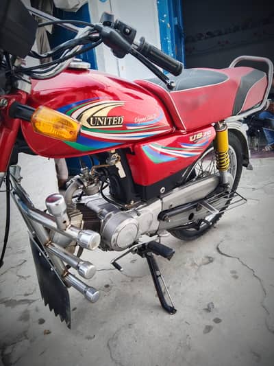 United bike with a clean fresh look and overall in good condition