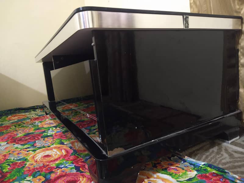 glass table 2