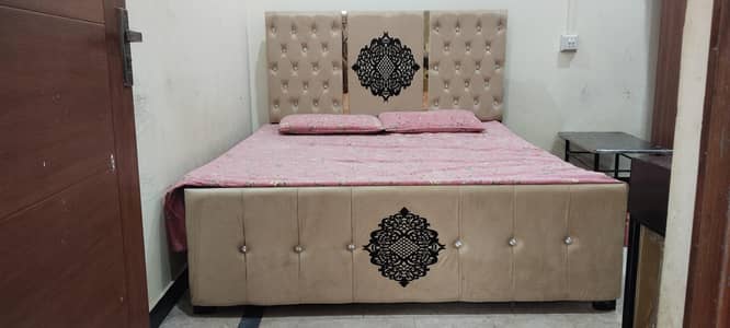 Iron bed set