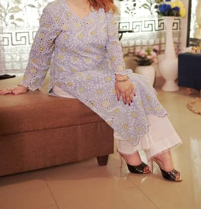 Elegant Lavender Chikankari 2-Piece Suit