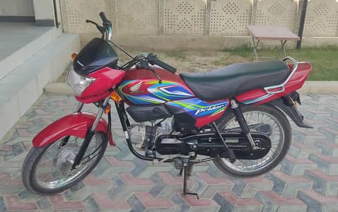Honda pridor
