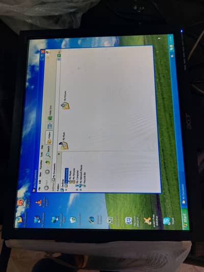 LCD Monitor 17 inch Acer model AL1717