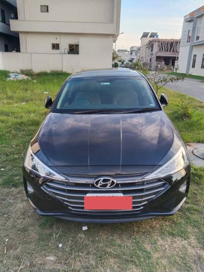 Hyundai Elantra 2024