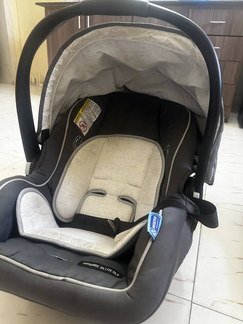 Carry cot | Graco carry cot| baby Seat| baby Car Seat| new born baby 7