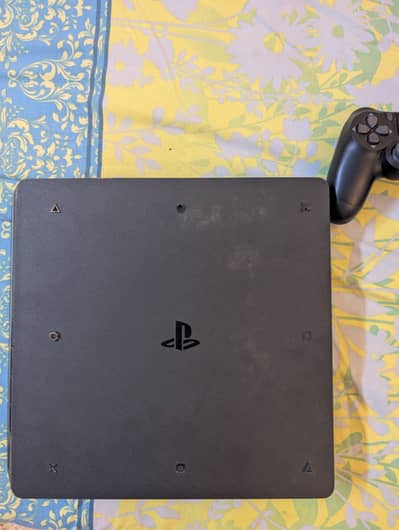 PS4 Slim 1 TB