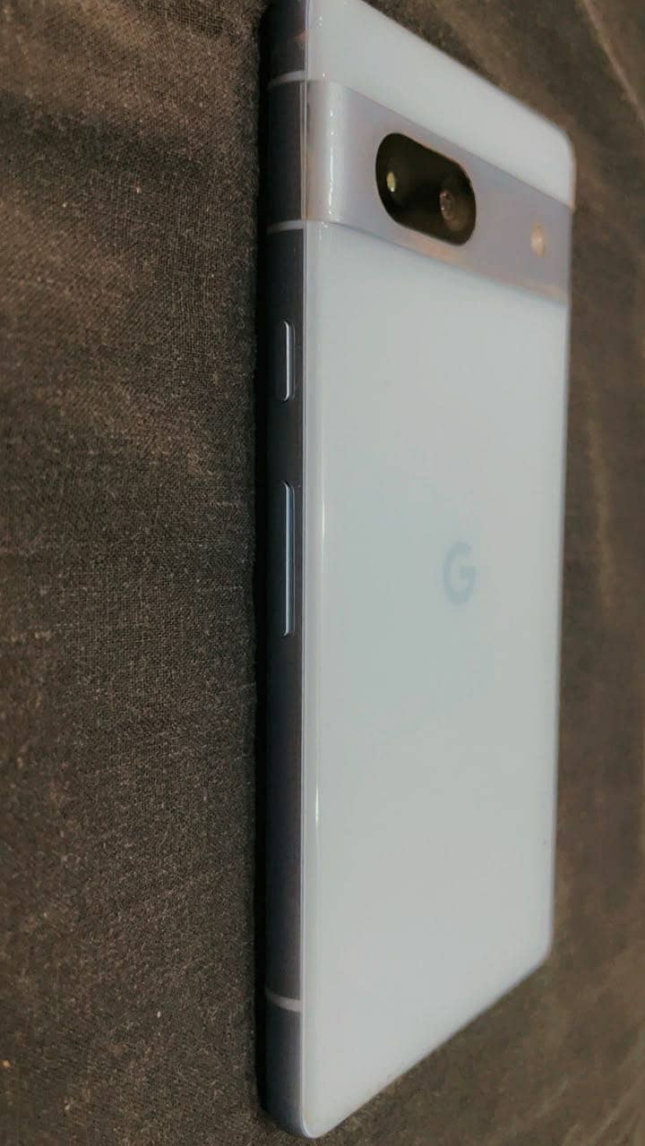 Google Pixel 7a 3