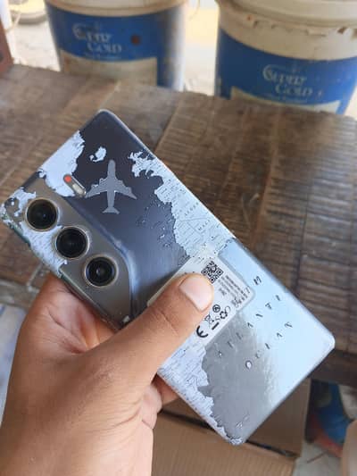 Tecno CAMON 40 Pro