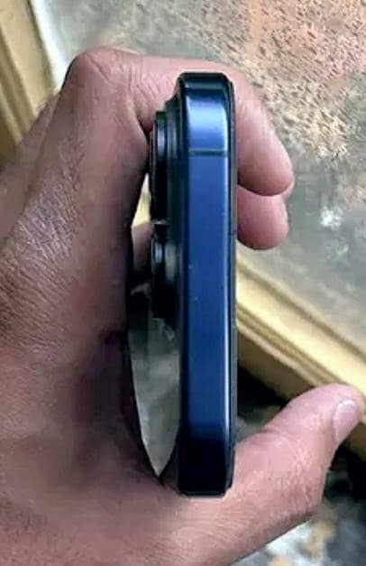 Apple iPhone 15 Pro/100 bettry helth%JV 1