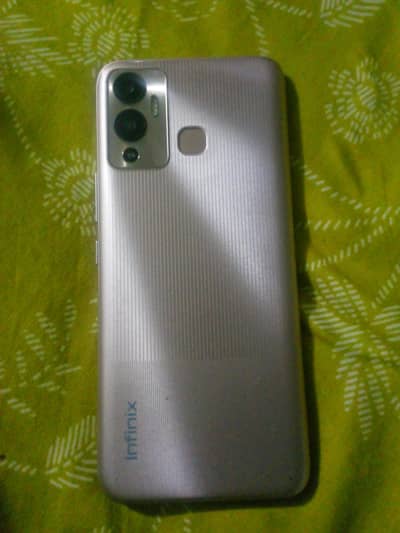 Infinix Hot 12 Play