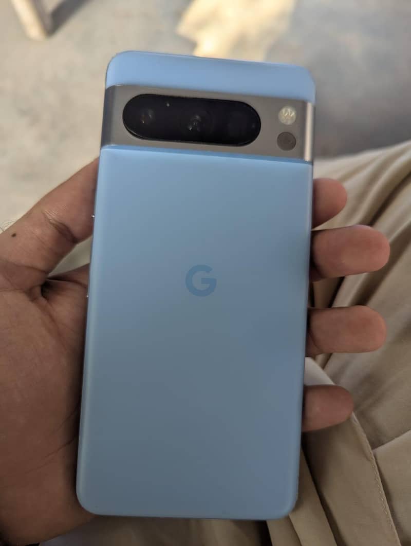 Google Pixel 8 Pro 0