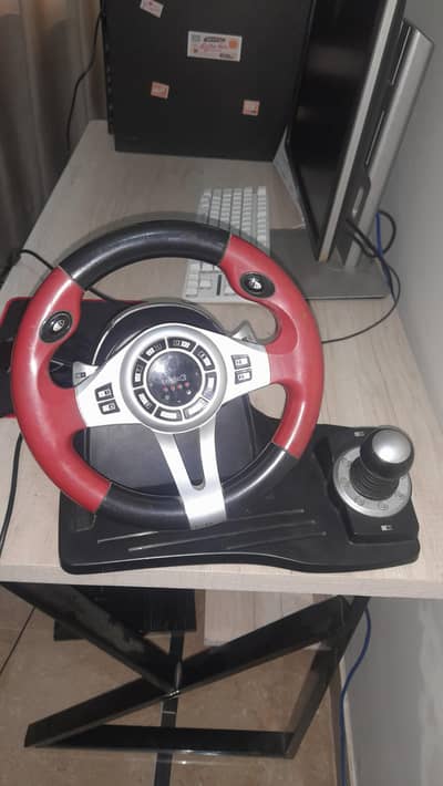 logic 3 streeing wheel