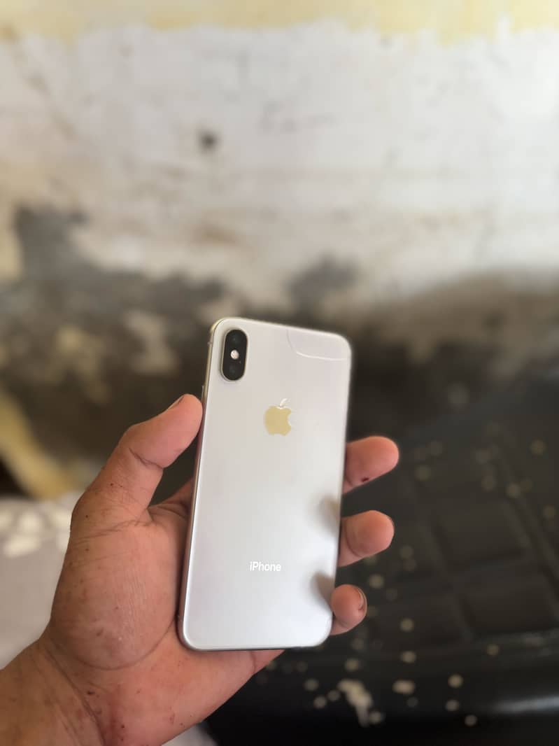 Apple iPhone X 3