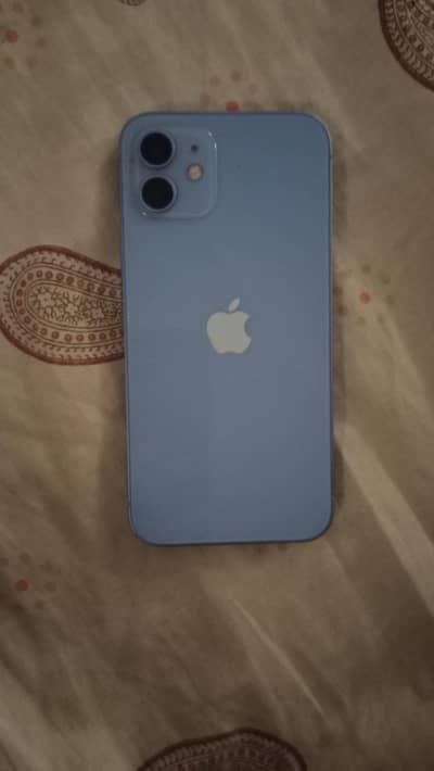 Apple iPhone 12