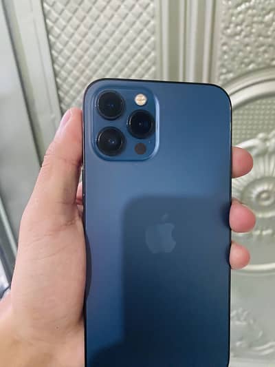 iPhone 12 Pro Max with box
