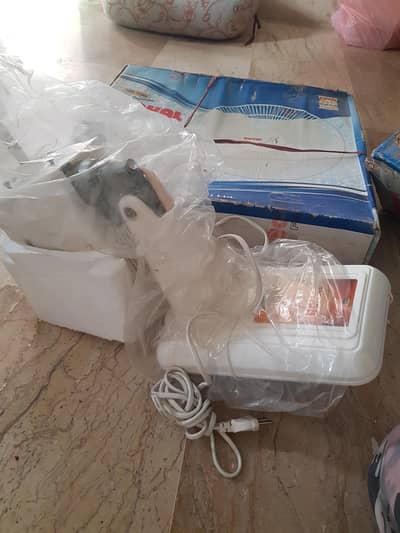 bracket fan brand new not used