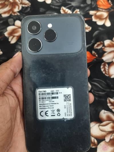 Tecno spark40