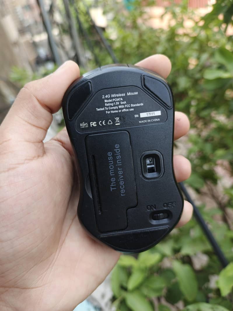 Wireless Mouse (5 Button) 3200 Dpi 2