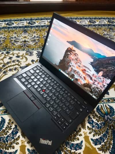 LENOVO THINKPAD (16 / 512)