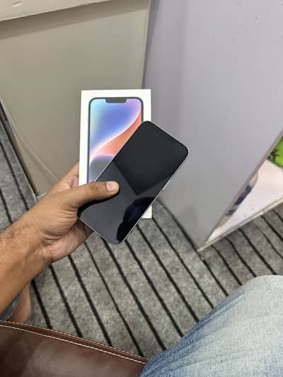 iPhone 14 with box 128 gb with box battery heath 92%