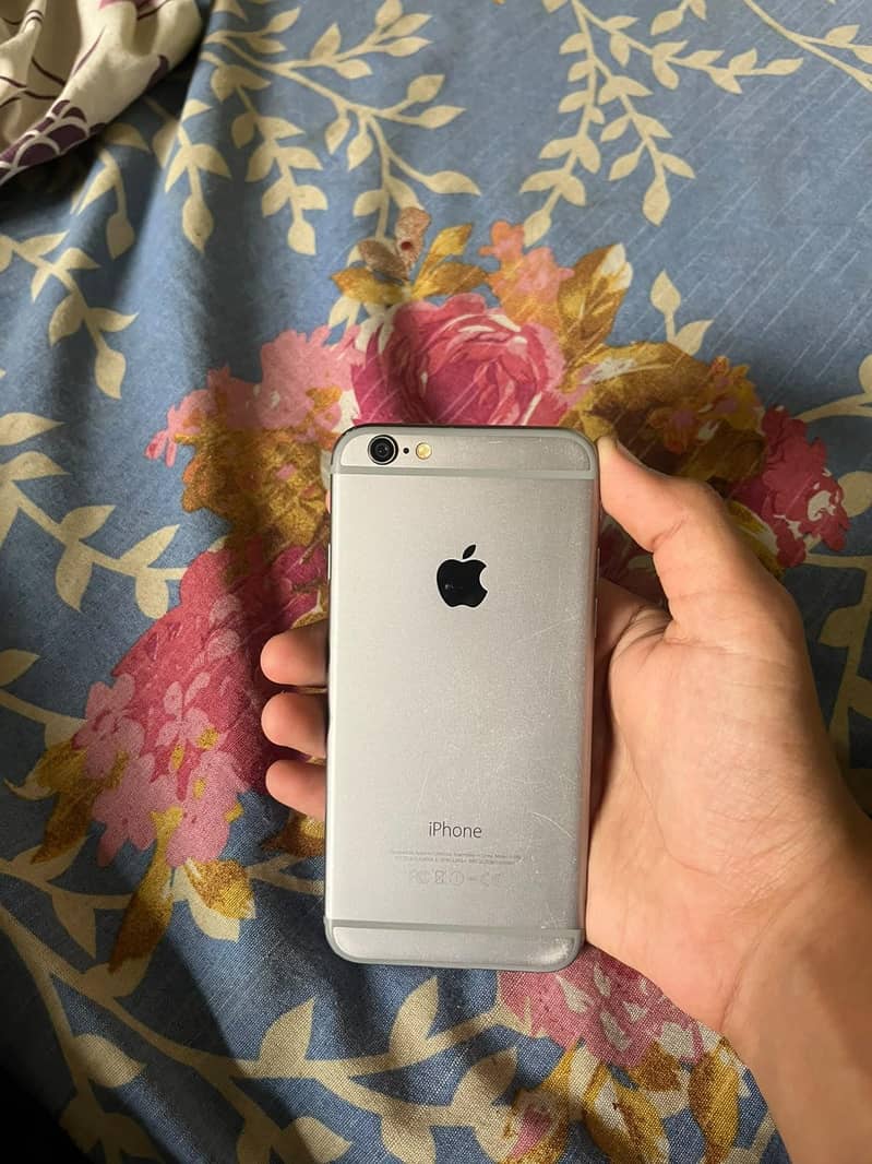 Apple iPhone 6 2