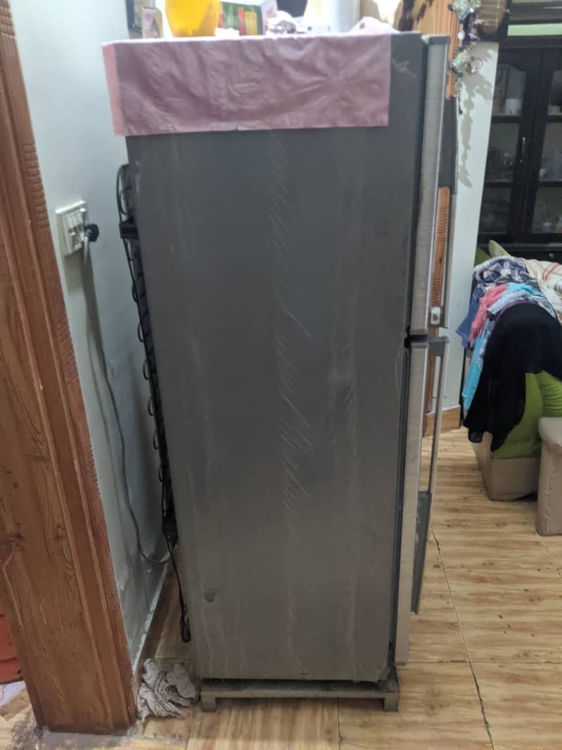 Dawlance fridge 2