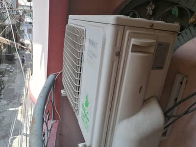 Orient 1 ton A. c