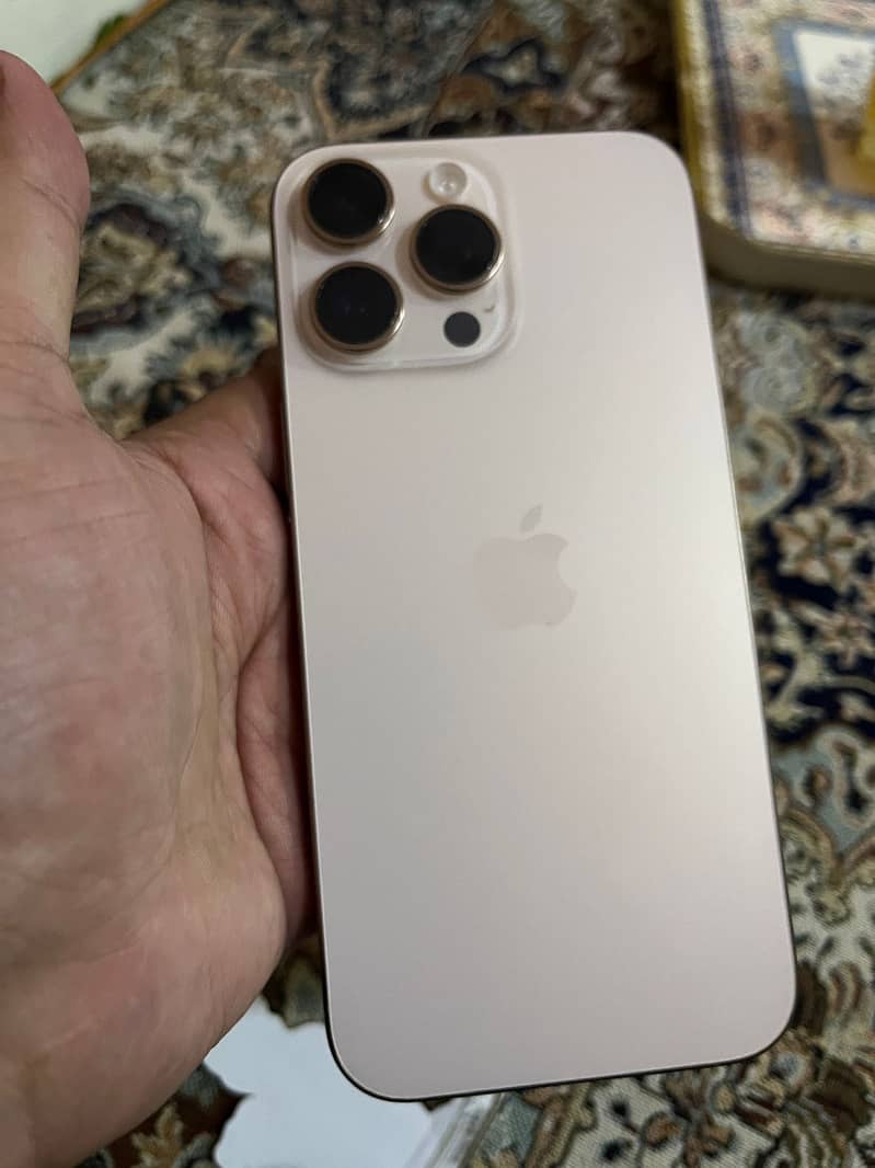 iphone 16 pro max 2