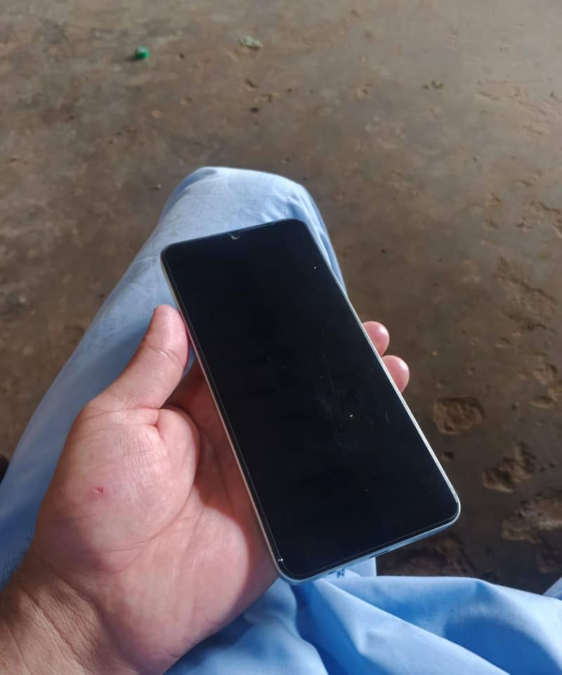 Realme Note 60x 3