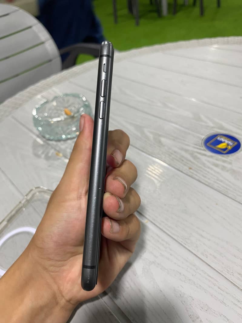 iPhone 11 Jv 2