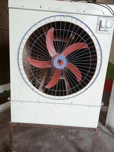 Solar 12w air-cooler with rolling stand