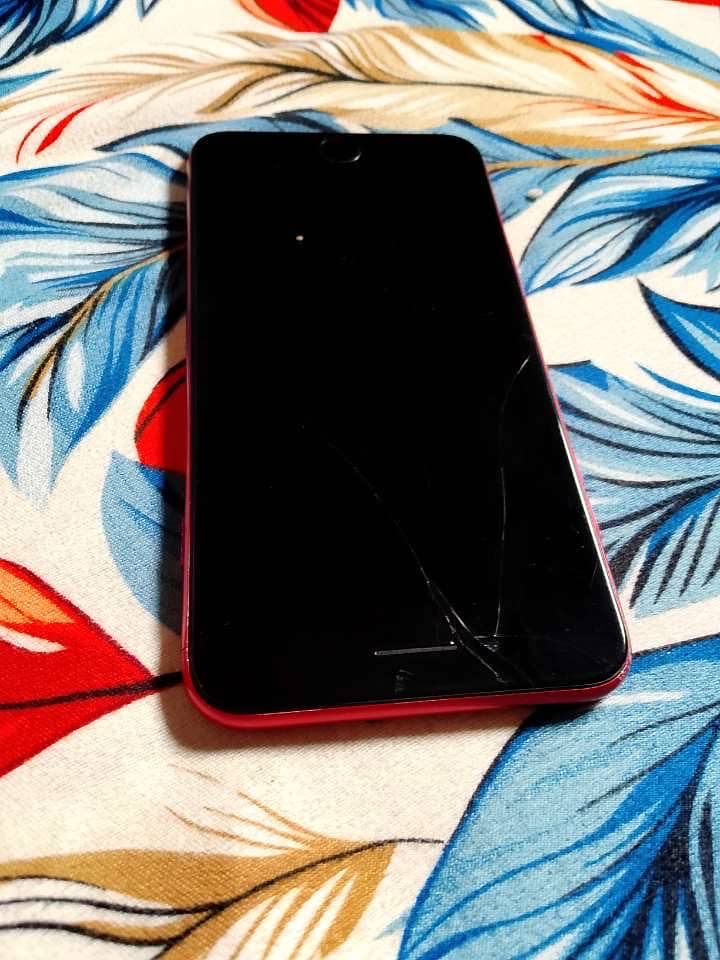 Apple iPhone 8 Plus 2