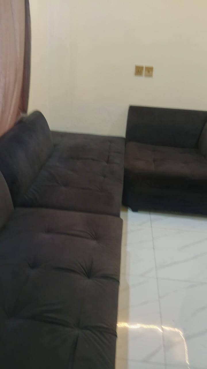 نفیس اور صاف ستھرا ایل شیپ صوفہ سیٹ فروخت 3