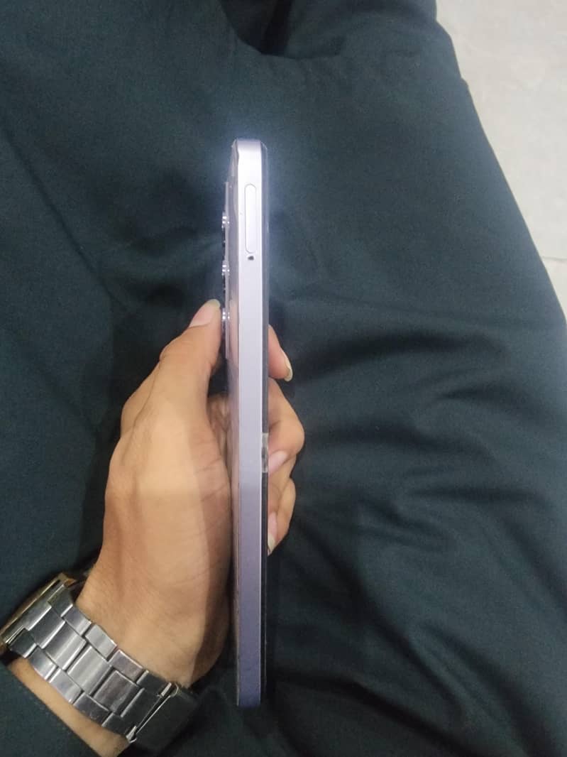 realme C65 2