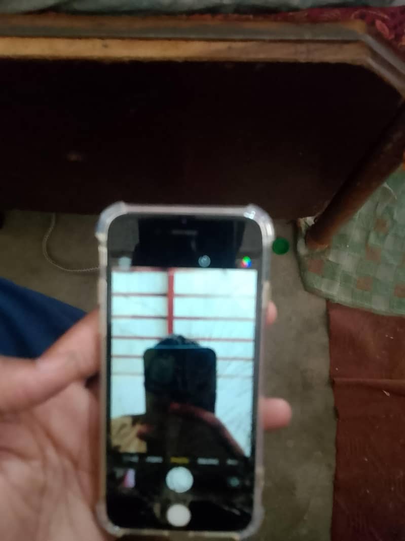 Apple iPhone 6 0