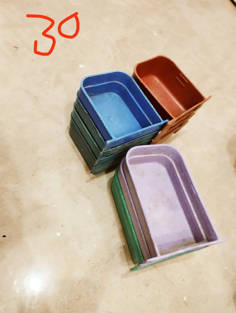 pots of birds for sale — photo 10