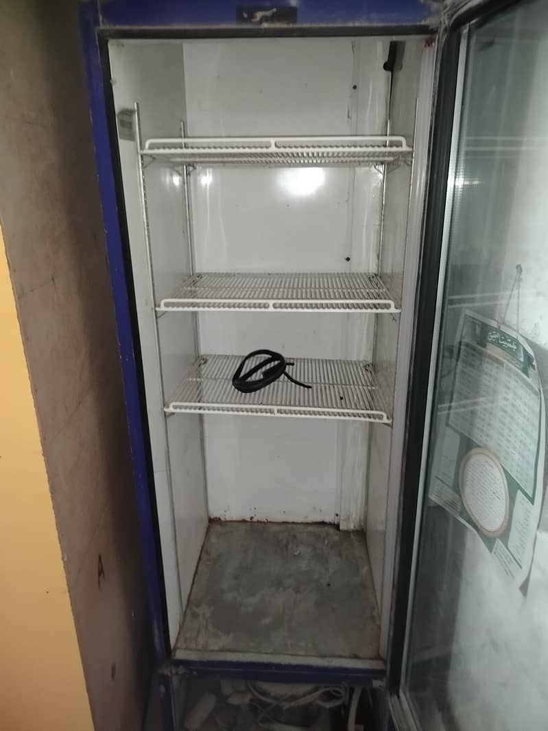 Refrigerator 1