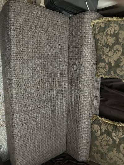 Molty Foam Sofa come bed