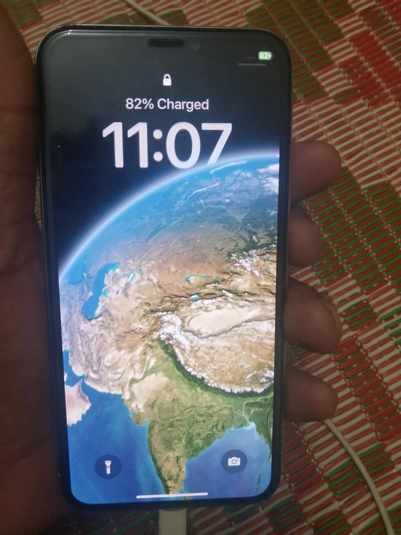 Apple iPhone X 1