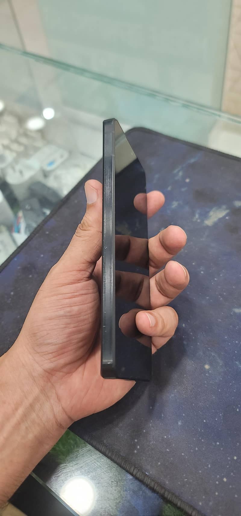 Sharp Aquos R7 2