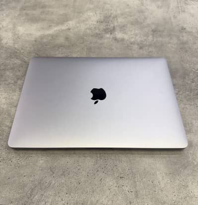 Apple MacBook Pro M1 13" | 8GB RAM | 512GB SSD | Excellent Condition