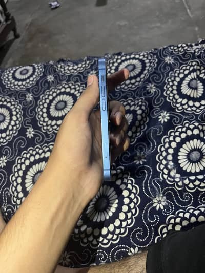 iphone 13 mine