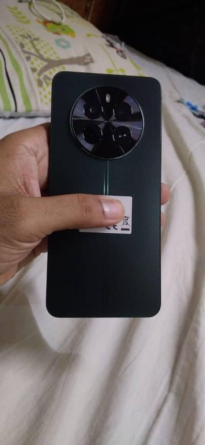 Realme 12
