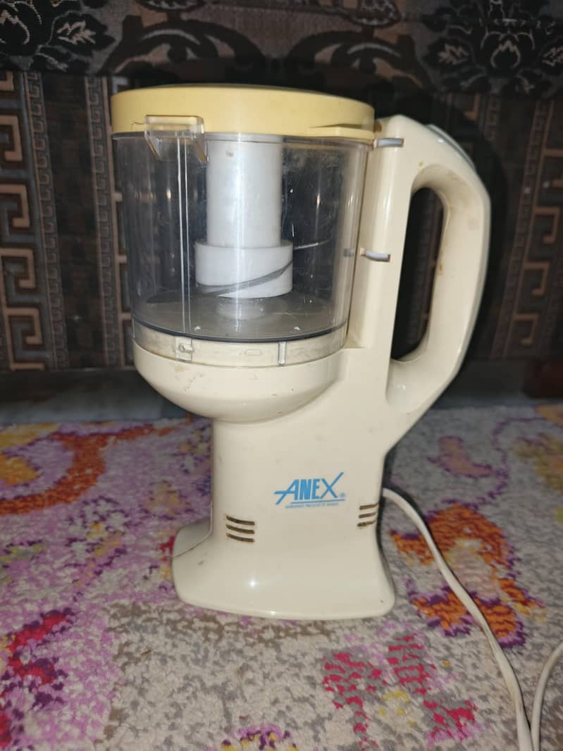 meat grinder 0