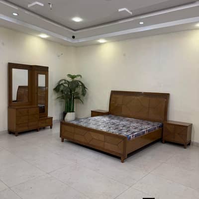 new solid wooden bed set