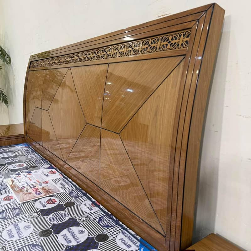 new solid wooden bed set 1