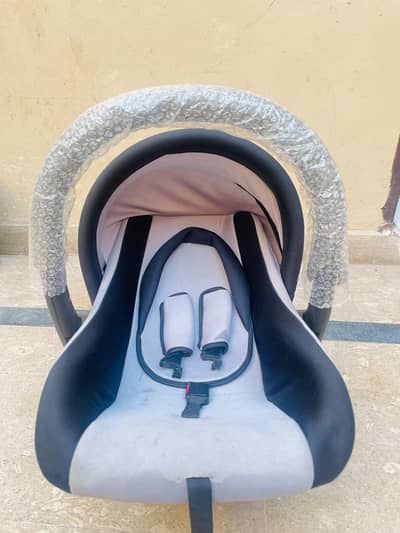 Imported Baby Carrier/ Baby Carry Cot/ Baby Swing